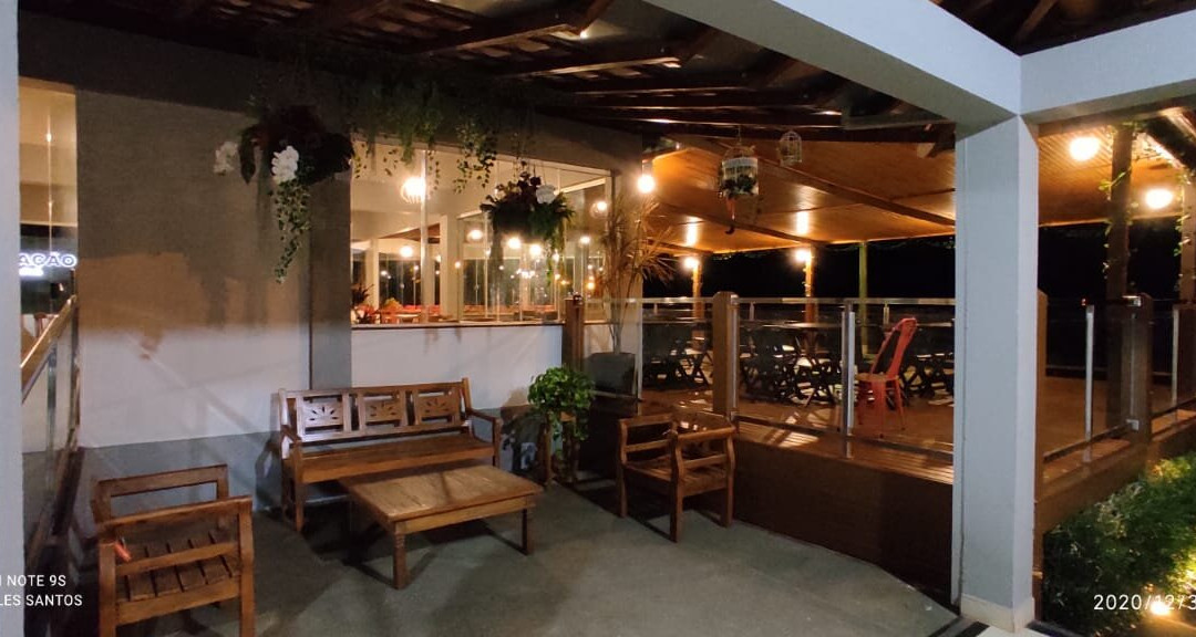 Restaurante To Aqui Na Praia