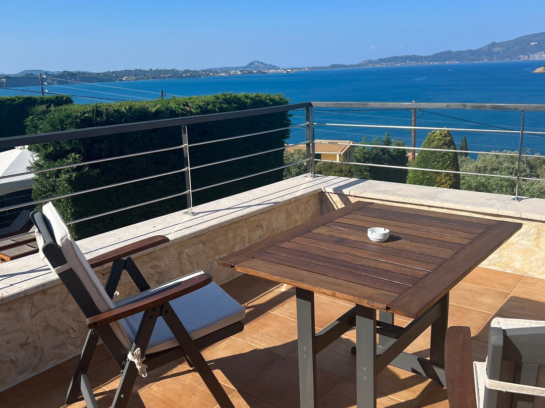 伊恩尚别墅套房酒店主图