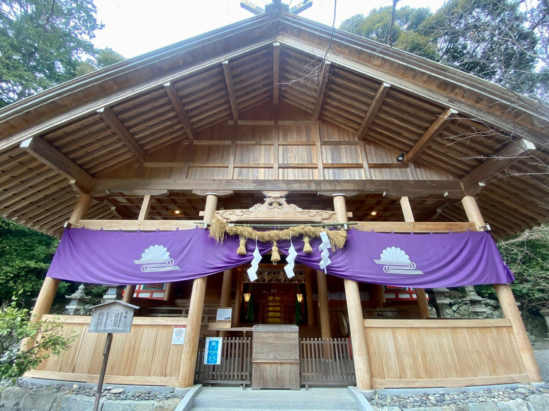 Takakamo Shrine景点图片