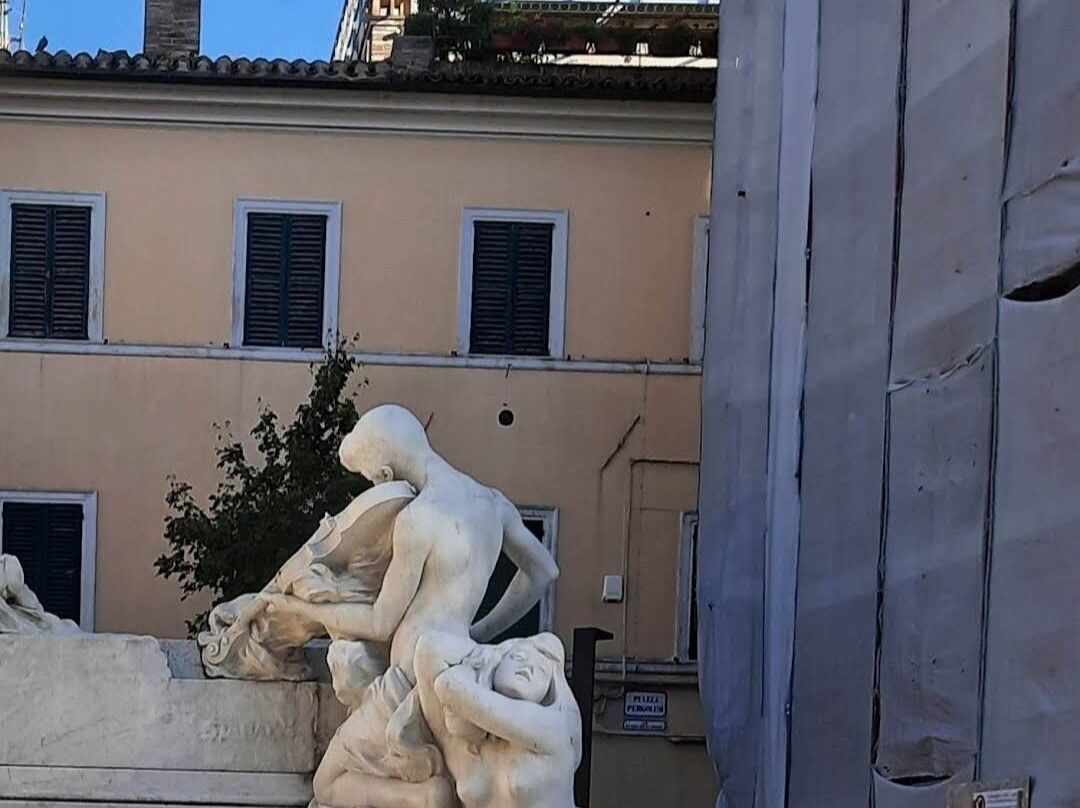 Monumento a Giovanni Battista Pergolesi-杰西必去景点