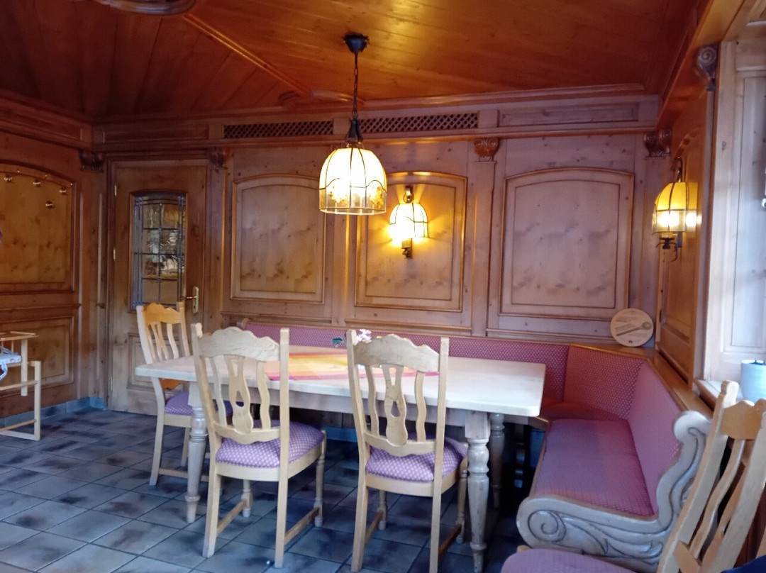 布莱恩酒店主图