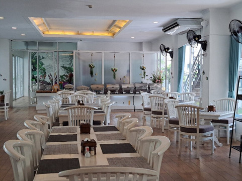 萨拜翼酒店主图