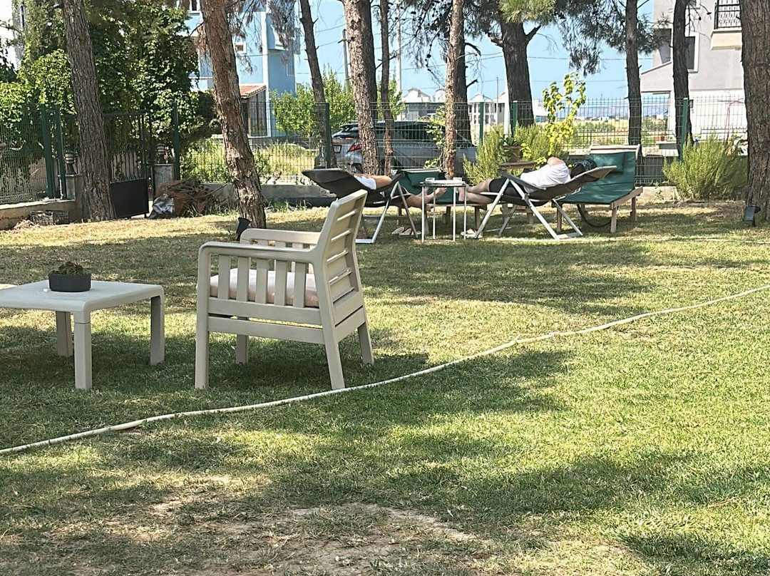 Tenedos İskele Hotel