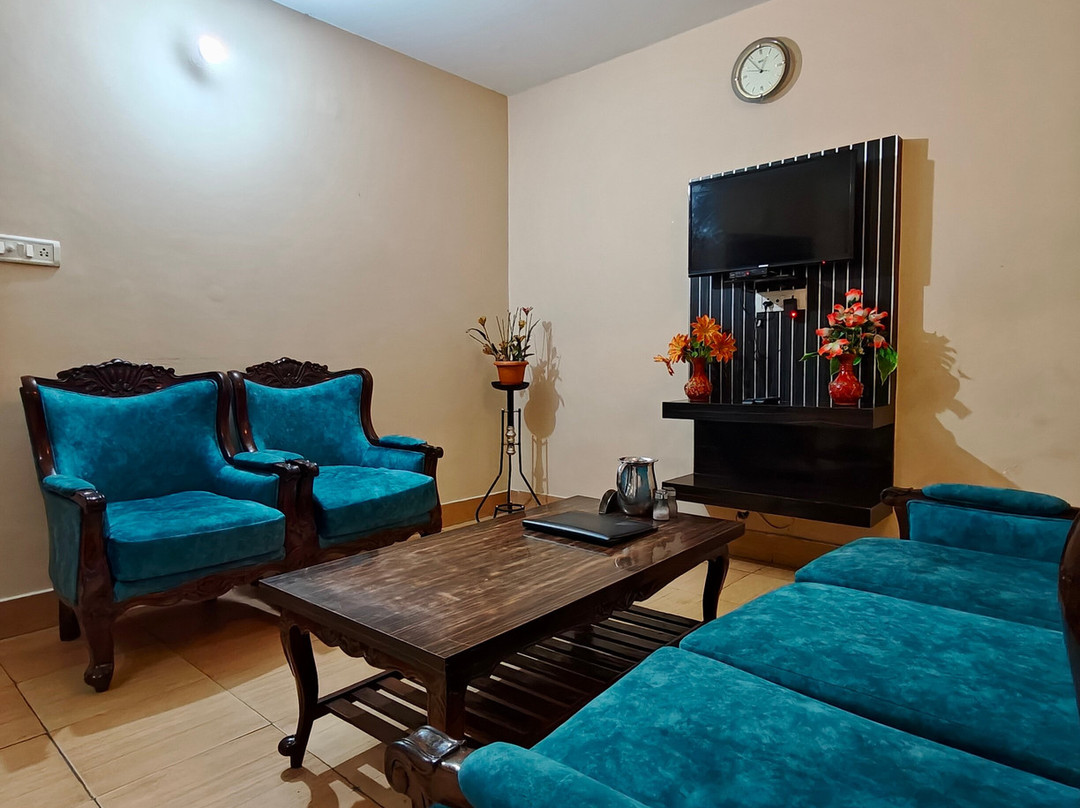 The Avantika Hotel & Woodland Restaurant主图