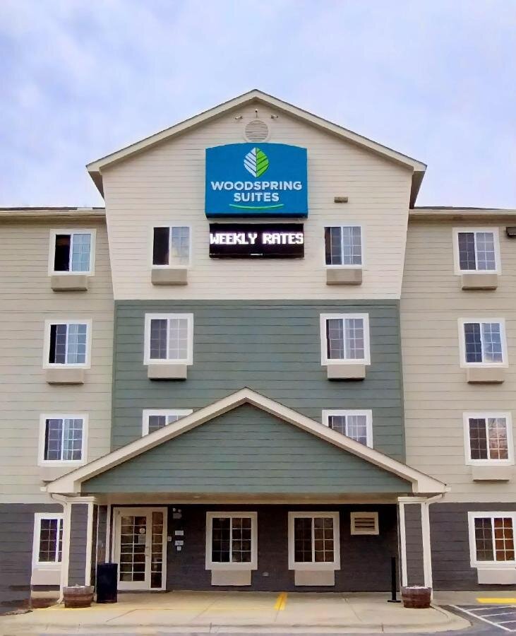 WoodSpring Suites Asheville-浴室