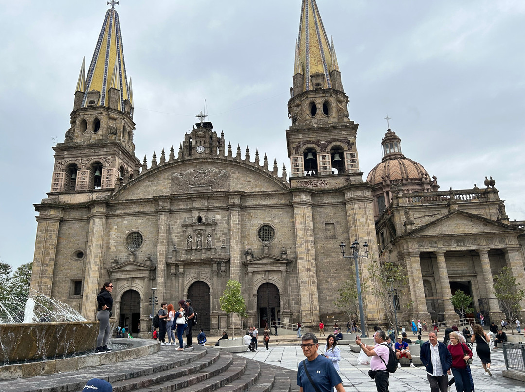 MAGNIFICENT TOURS MX-Chapala必去景点