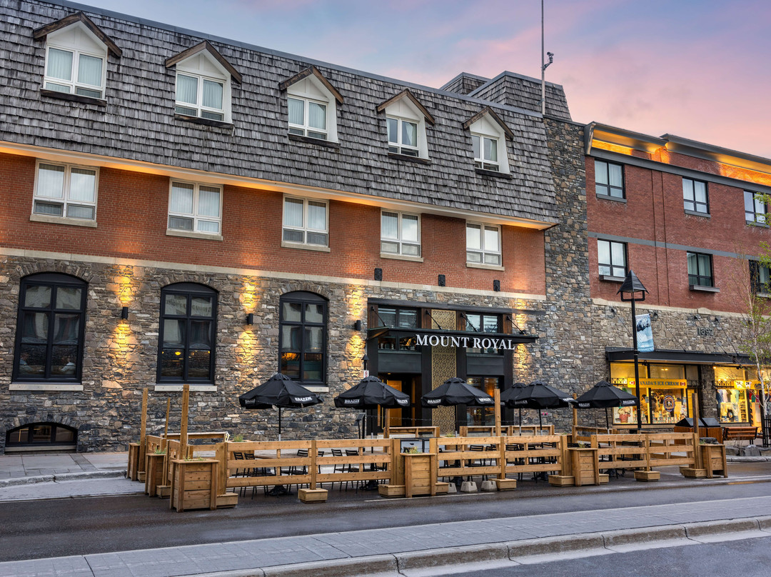 蒙特皇家酒店主图