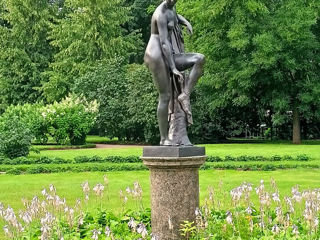 Olgin Pond景点图片