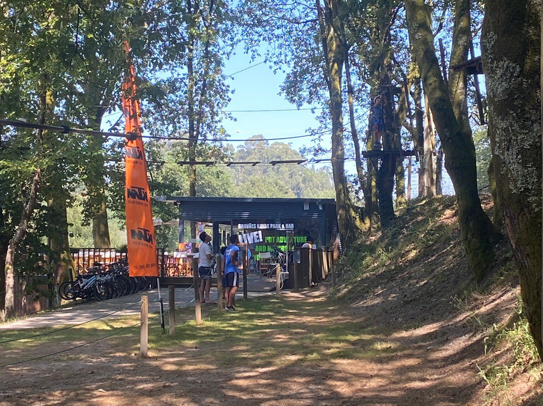 Bravães Kayak Park & Bar景点图片