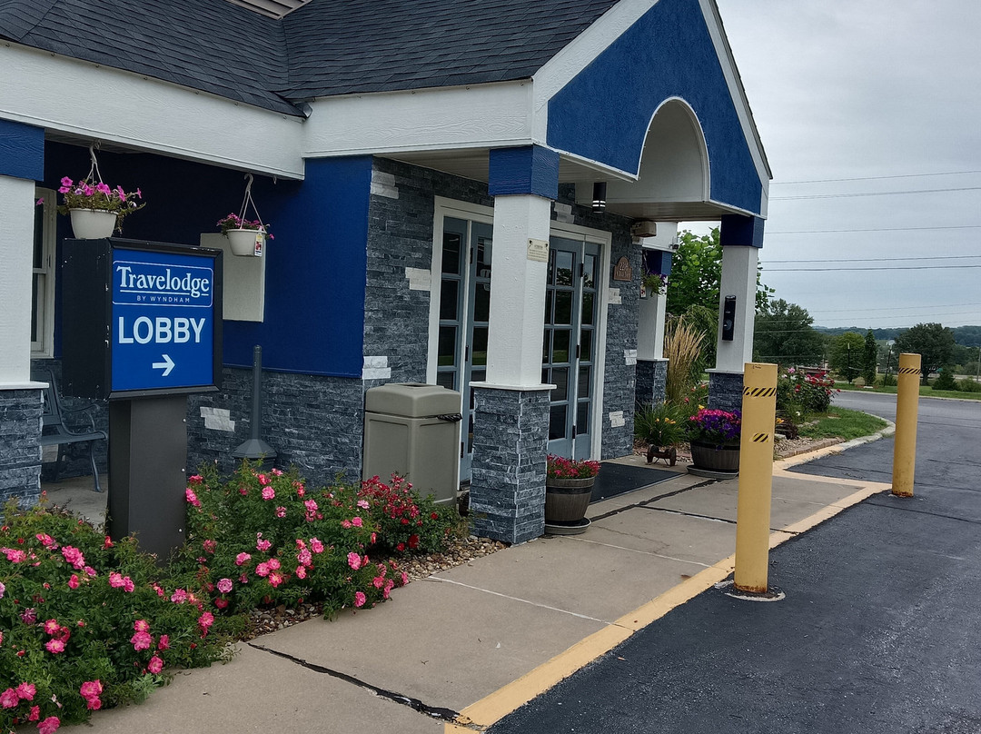 Travelodge by Wyndham Iowa City主图