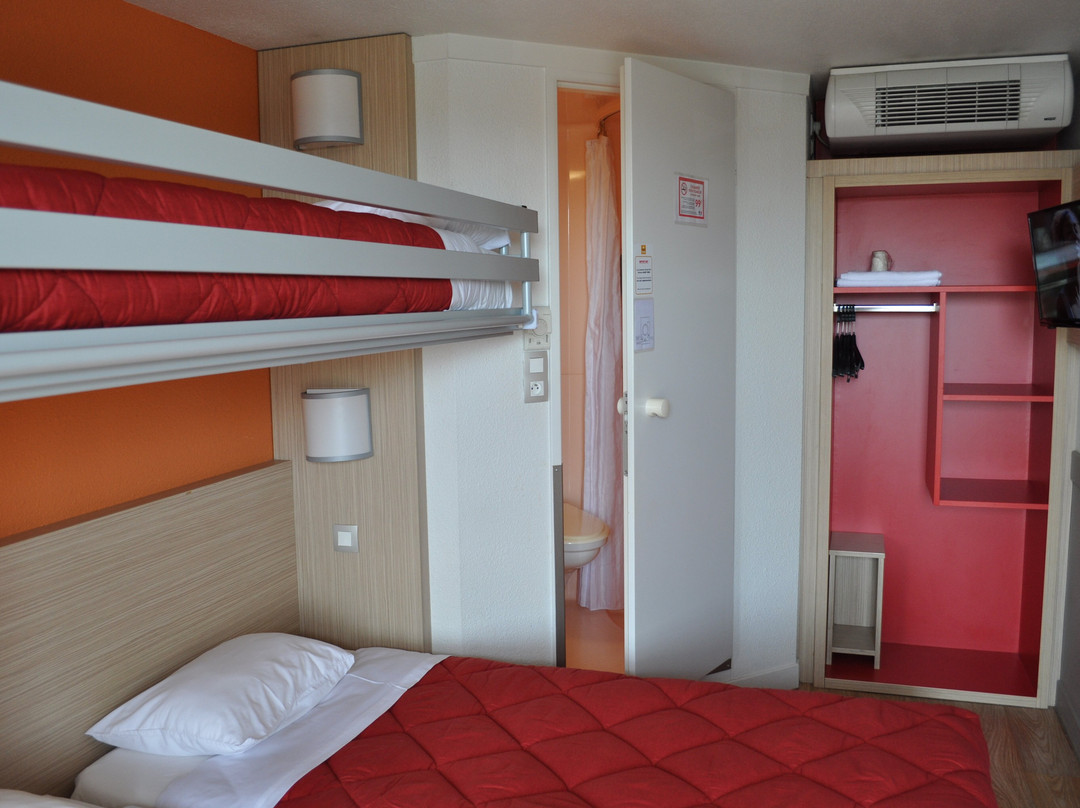 Hôtel Première Classe Clermont Ferrand Aubière主图