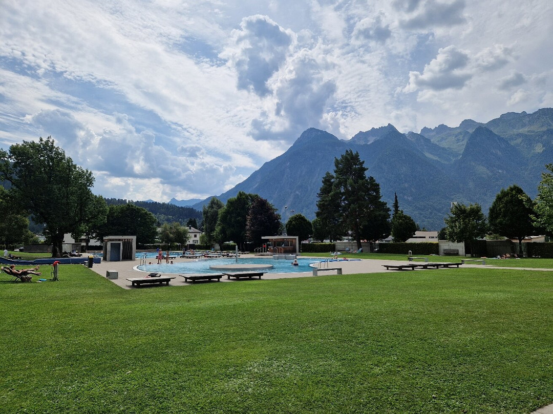 Val Blu Hallenbad
