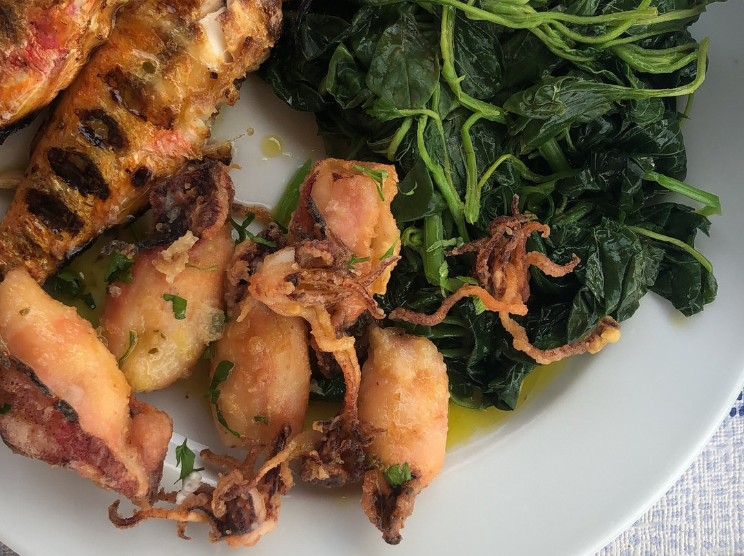 Vlychos Beach-Hydra必去景点