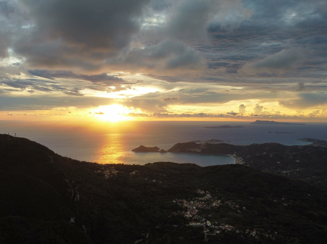 Maria's Tourist Services-Agios Georgios Pagon必去景点