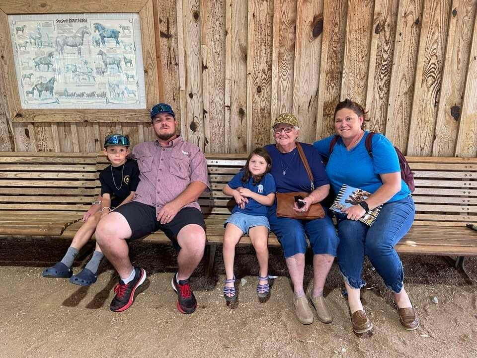 The Lazy 5 Ranch-穆尔斯维尔必去景点