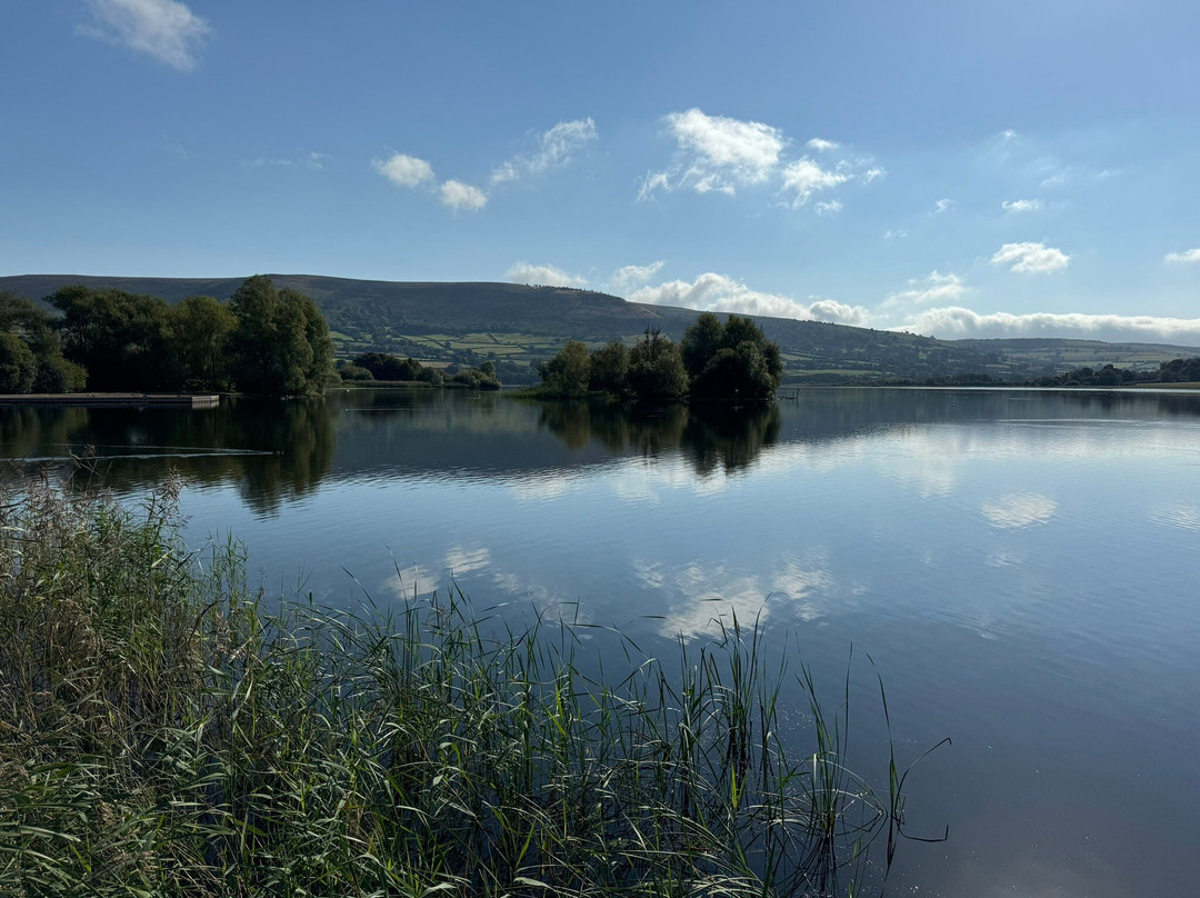 Llangorse Lake景点图片