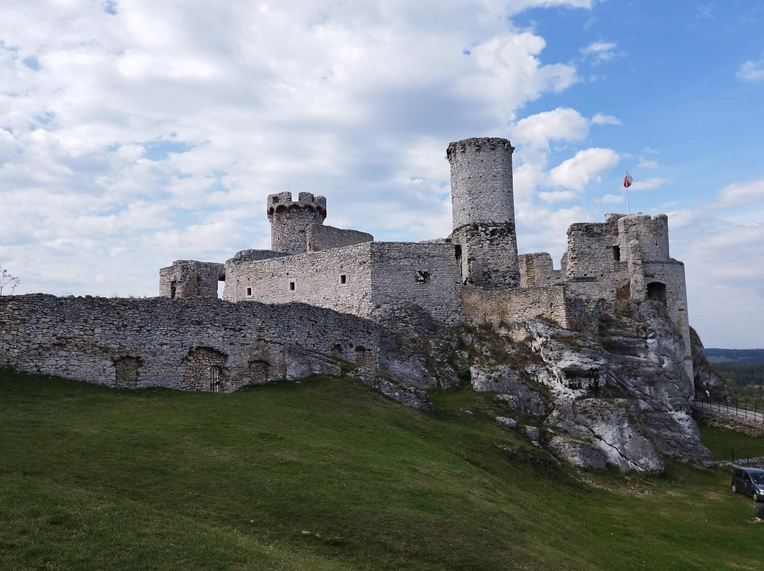 Ogrodzieniec Castle-Ogrodzieniec必去景点