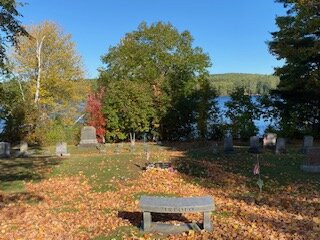 Lovell Lake Cemetery-Wakefield必去景点