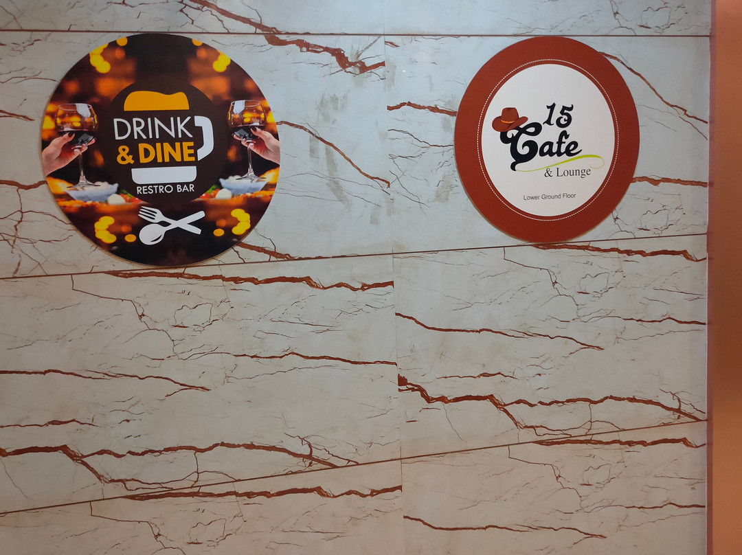 Hotel Sun City Plaza主图