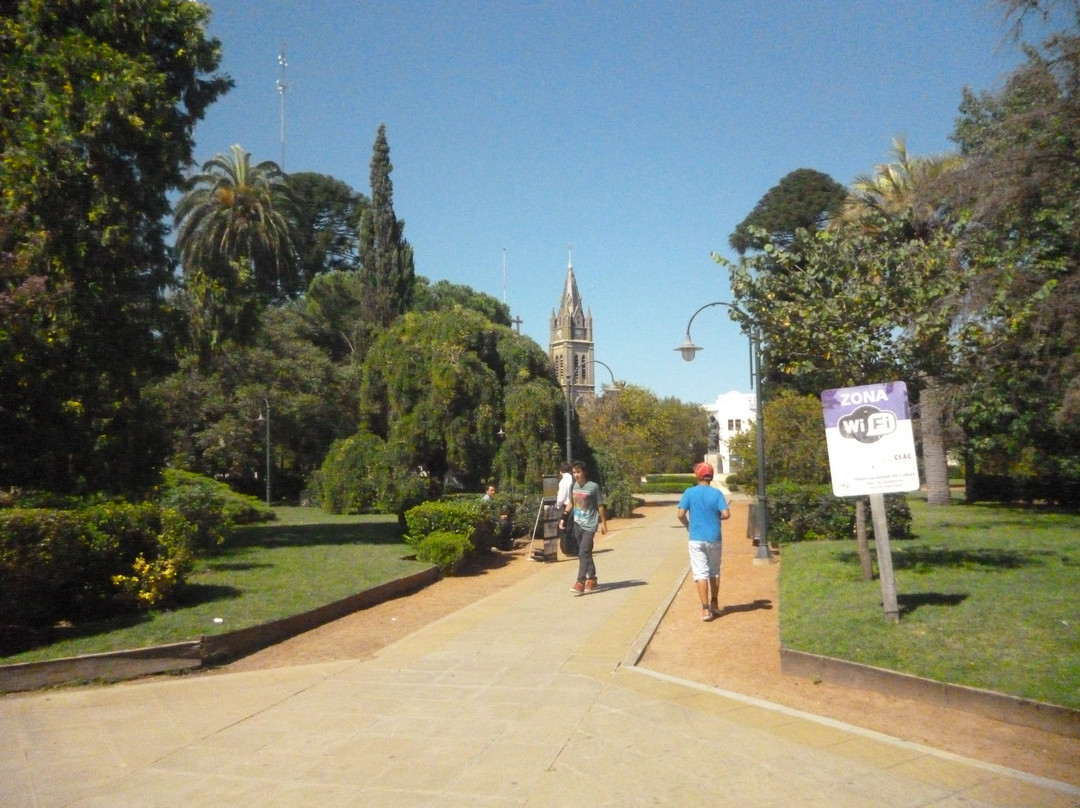 Plaza 1810-Lobos必去景点