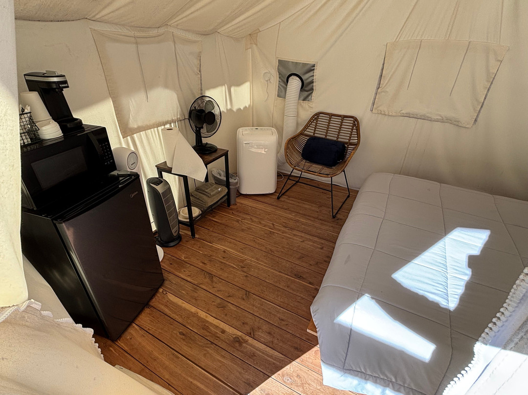 Living Waters on Lake Travis主图