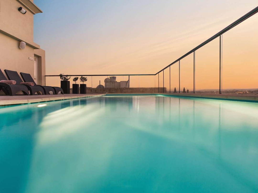 斯利马酒店住宿-维多利亚酒店