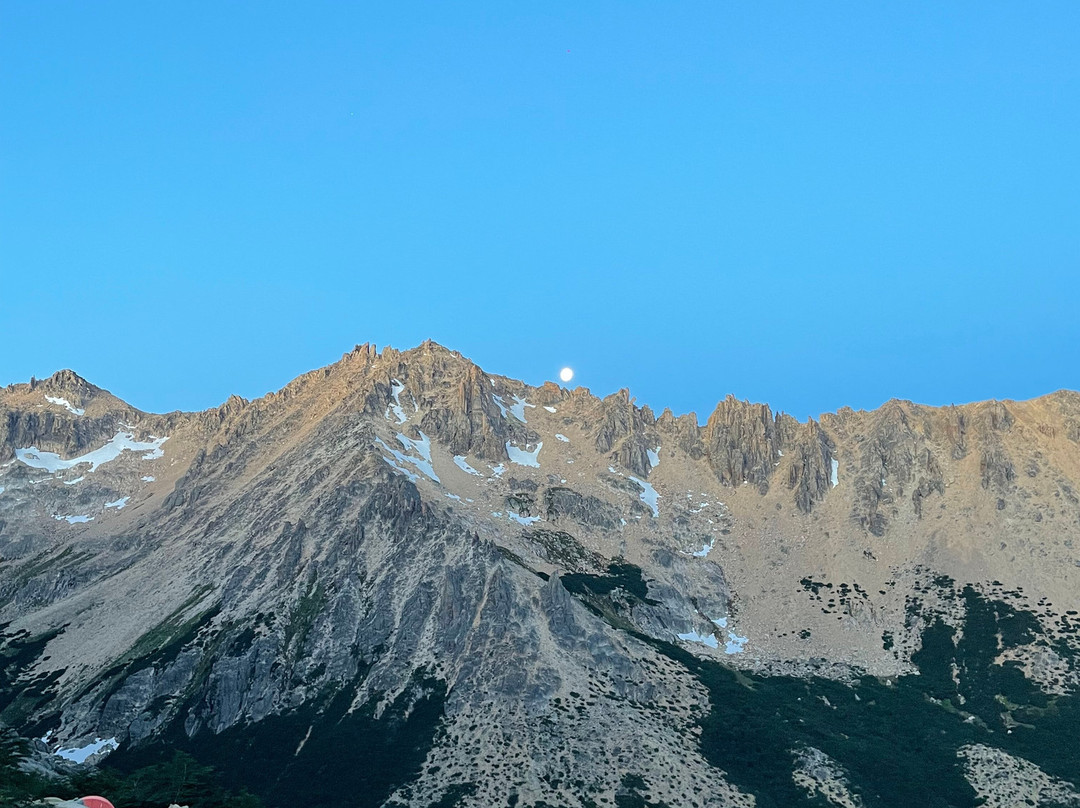 Refugio Frey-圣卡洛斯-德巴里洛切必去景点