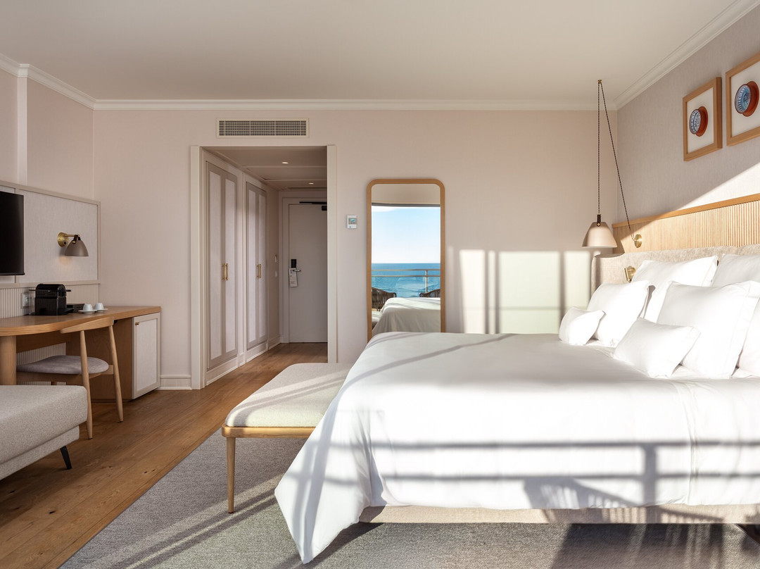 Grande Real Santa Eulália Resort & Hotel Spa主图