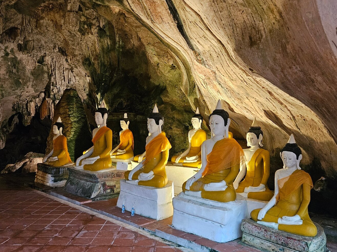 Wat Khuha Sawan景点图片
