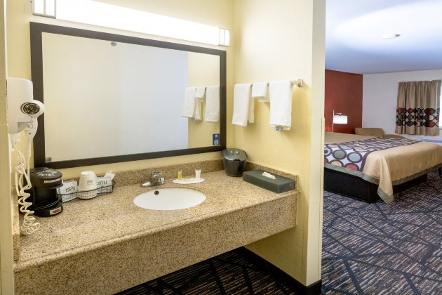 大急流城速8酒店-客卧