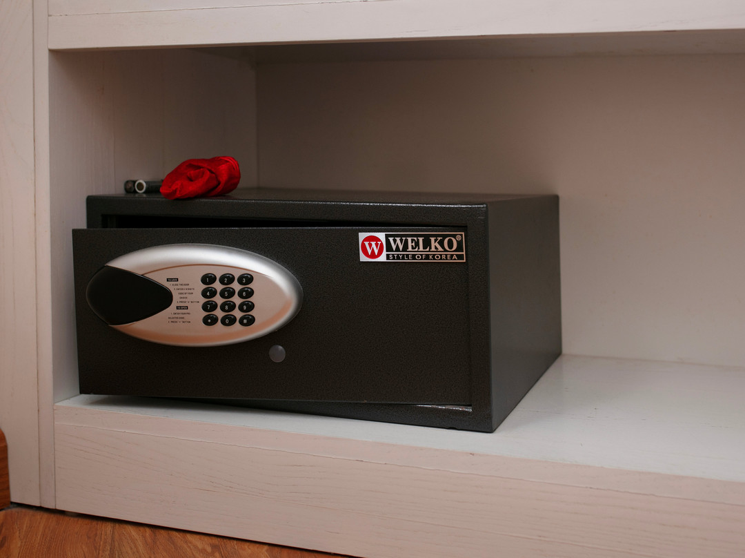 HB Serviced Apartment - 12 Trần Quý Kiên主图