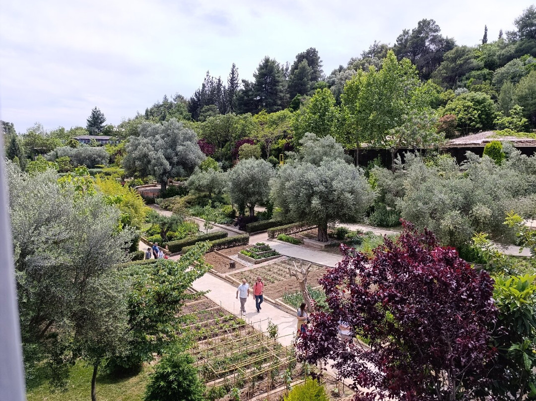 Botanical Garden Zelios Gi-Gavrolimni必去景点
