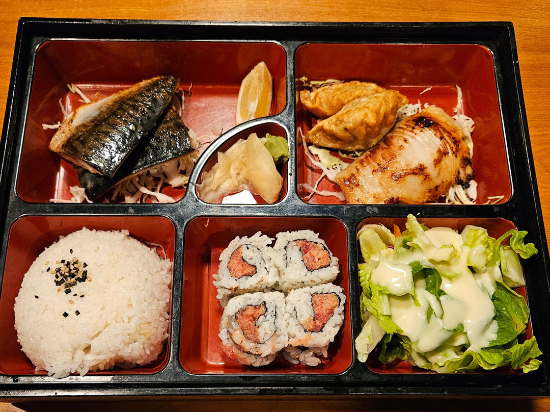 Sensei Sushi Bar & Grill
