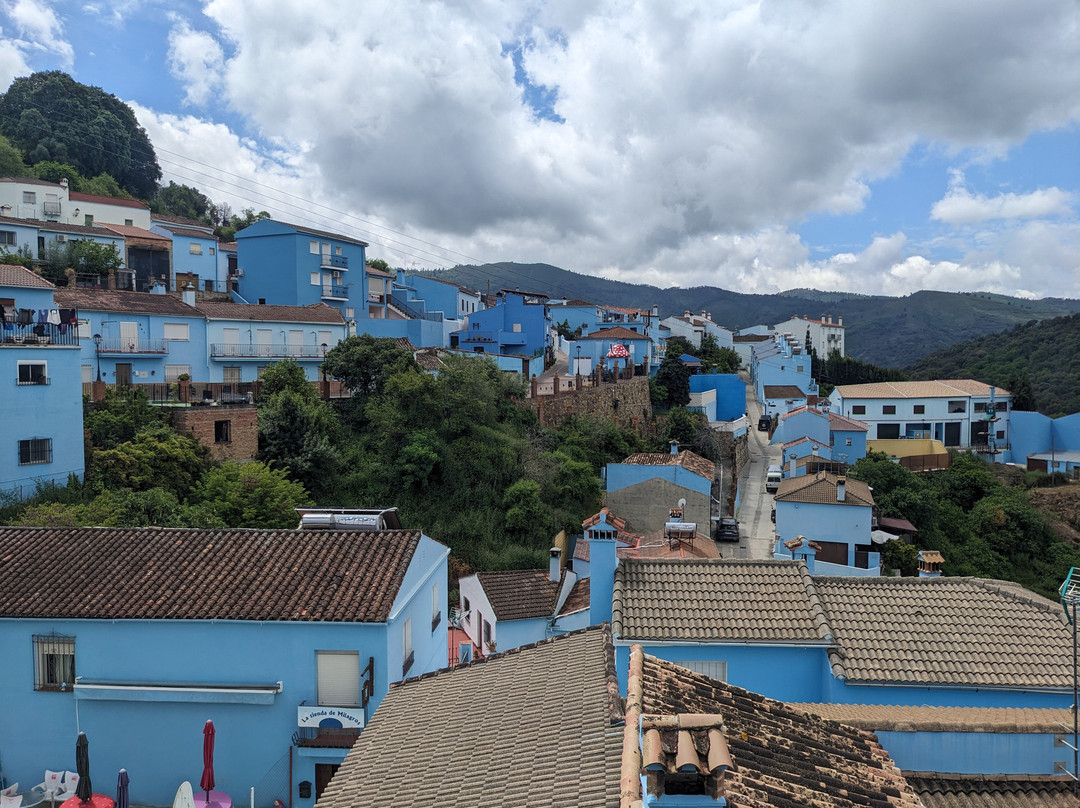 Juzcar, Malaga. El pueblo de los pitufos.-胡斯卡尔镇必去景点