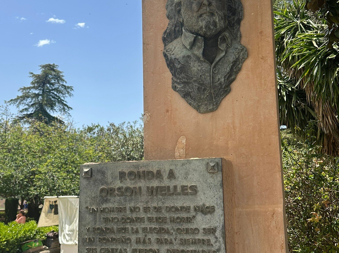 Orson Welles Ronda Sculpture-隆达必去景点