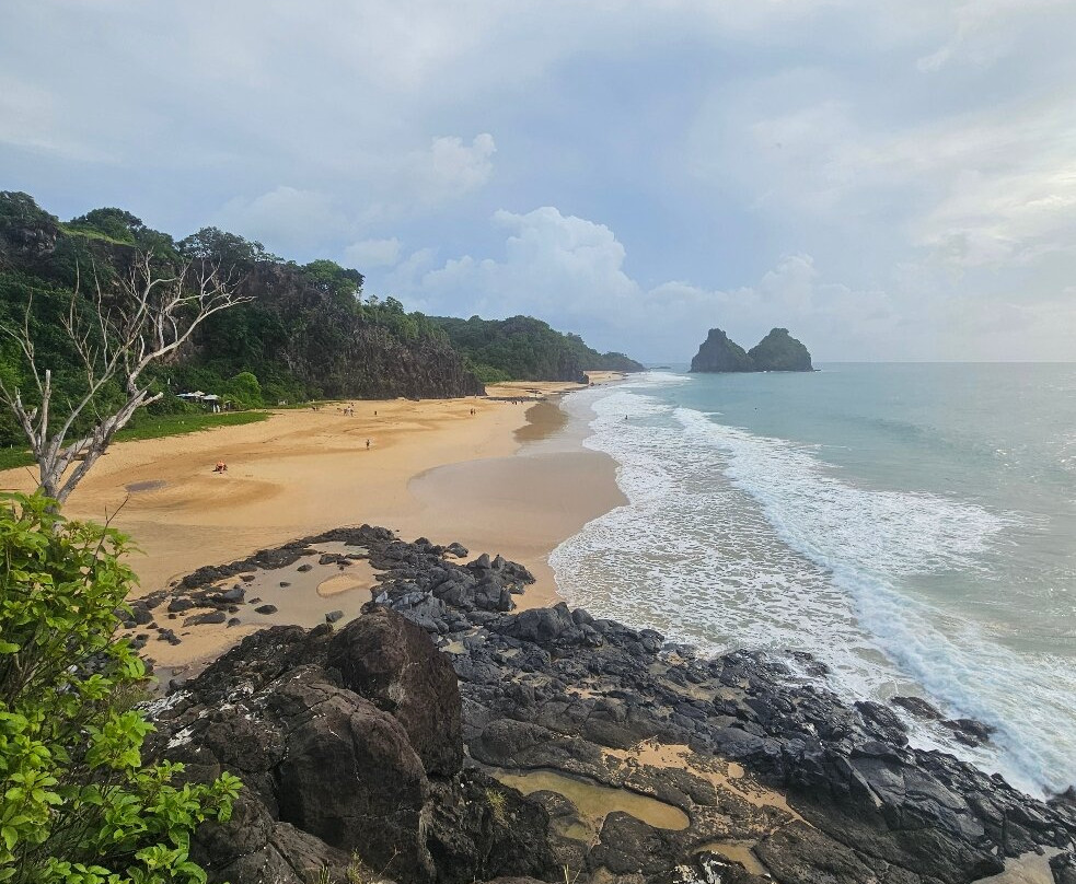 Praia do Bode-费尔南多-迪诺罗尼亚群岛必去景点