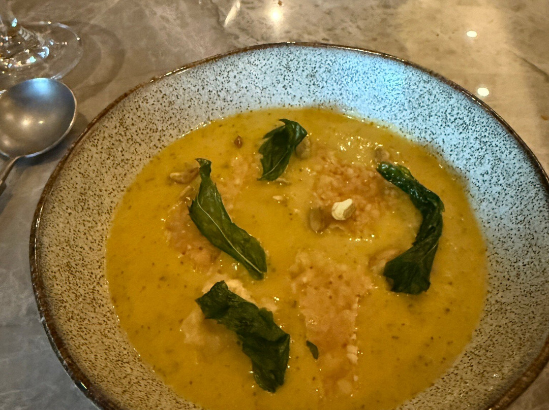 Flui Restaurant - Canberra