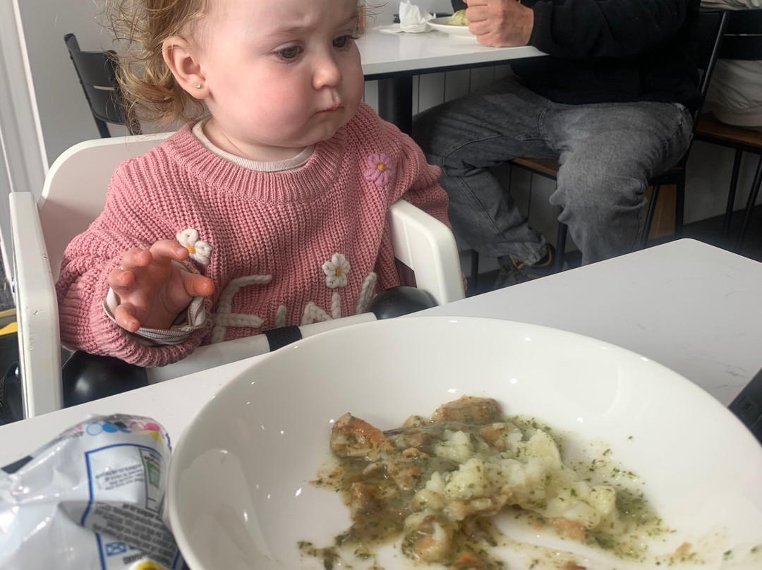 Wallys Pie And Mash