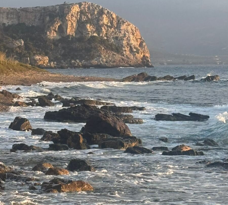 Paralia Ravdoucha景点图片