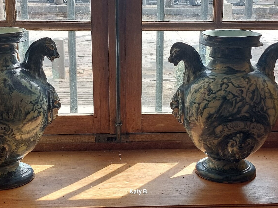 Apothicairerie de l'hotel Dieu le Conte-特鲁瓦必去景点