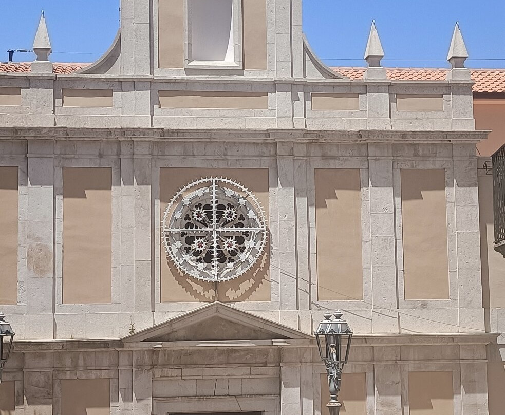 Chiesa di Santa Maria-Montemiletto必去景点