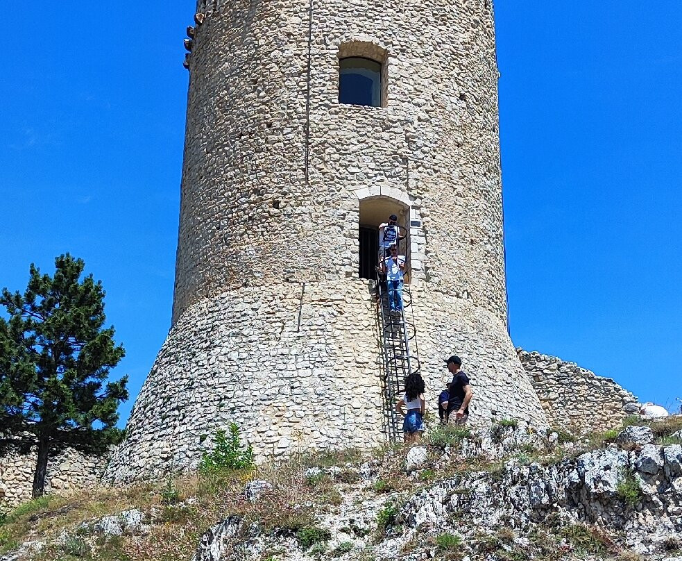 Castello di Bominaco-Bominaco必去景点