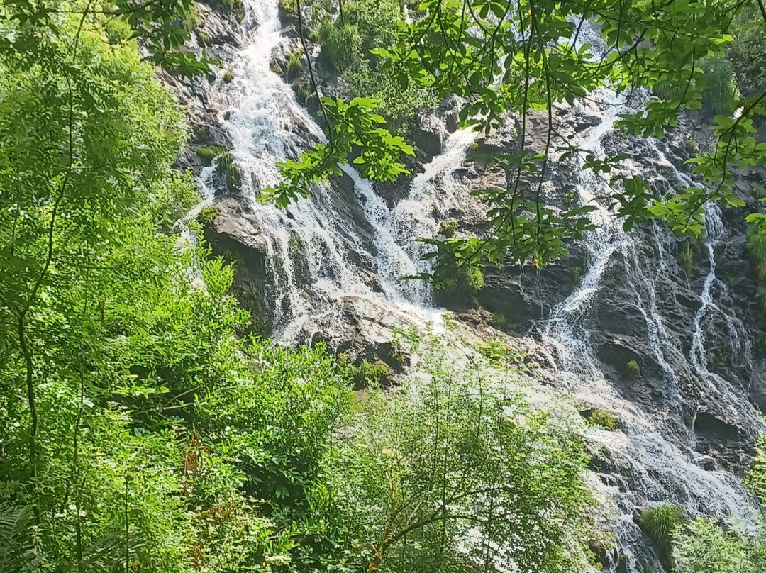 Fervenza de Brañas-Toques必去景点