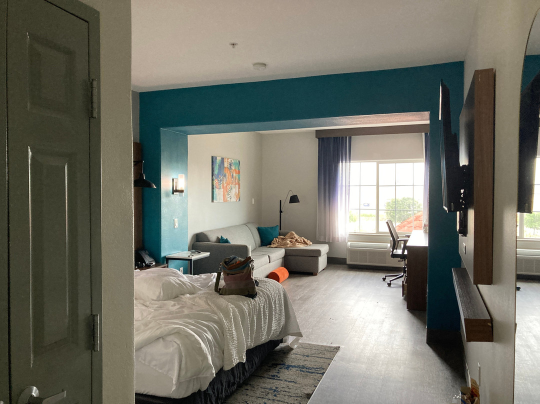 La Quinta Inn & Suites by Wyndham Stephenville主图