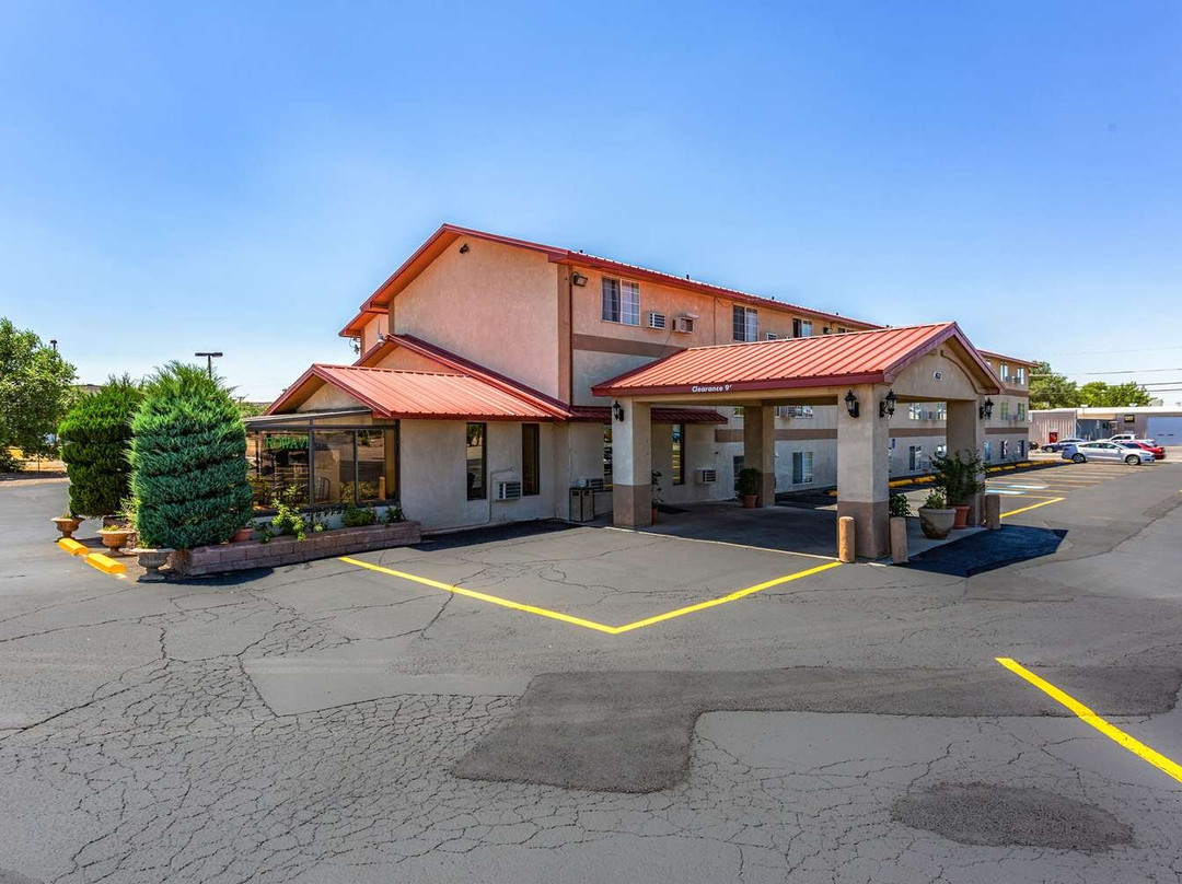 Rodeway Inn Farmington