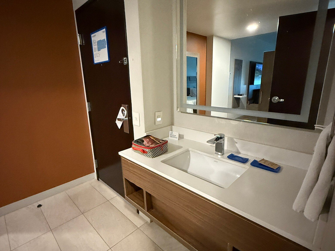 Holiday Inn Express Guadalajara Iteso by IHG主图