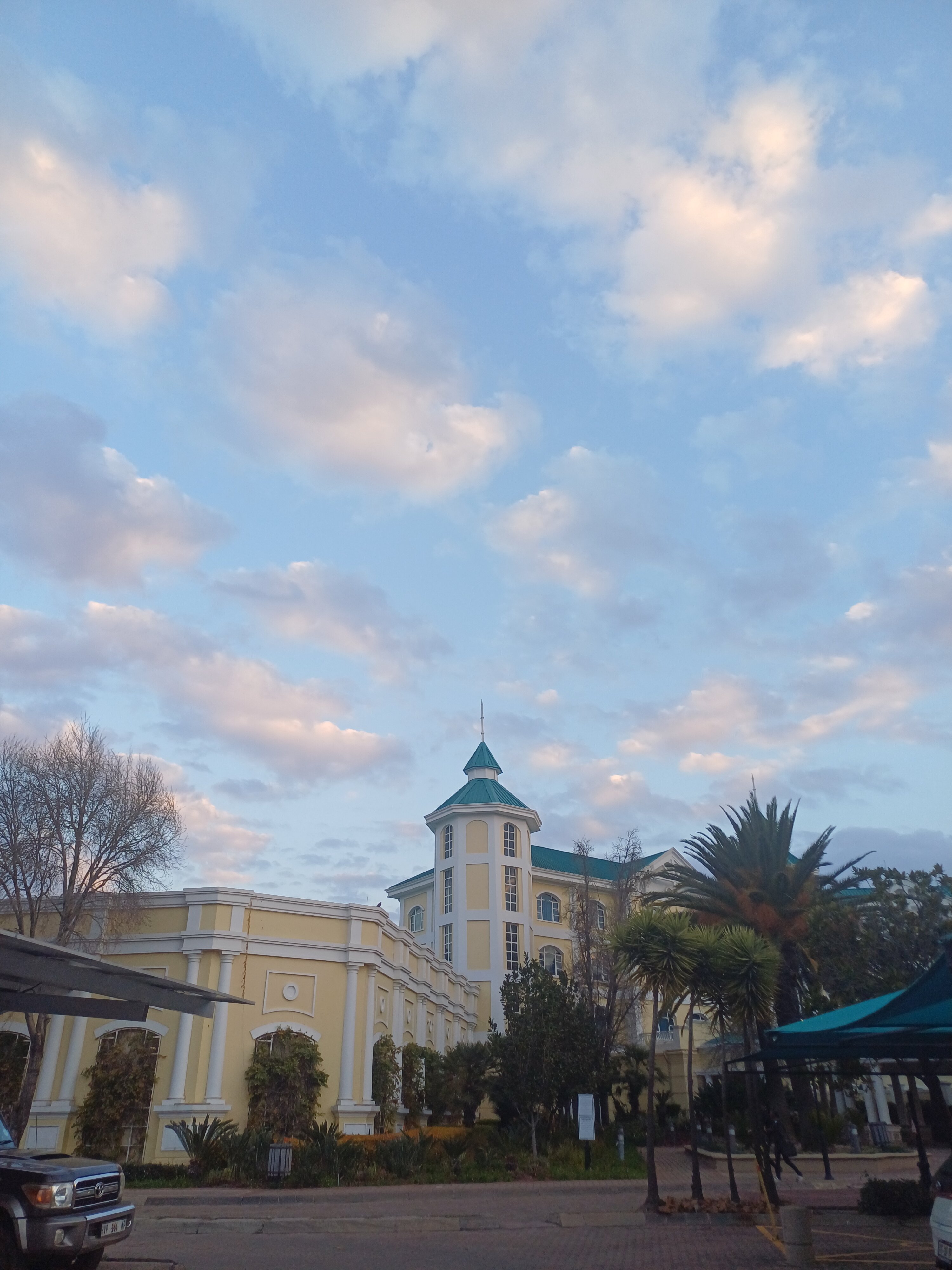 The Ridge Hotel-官方