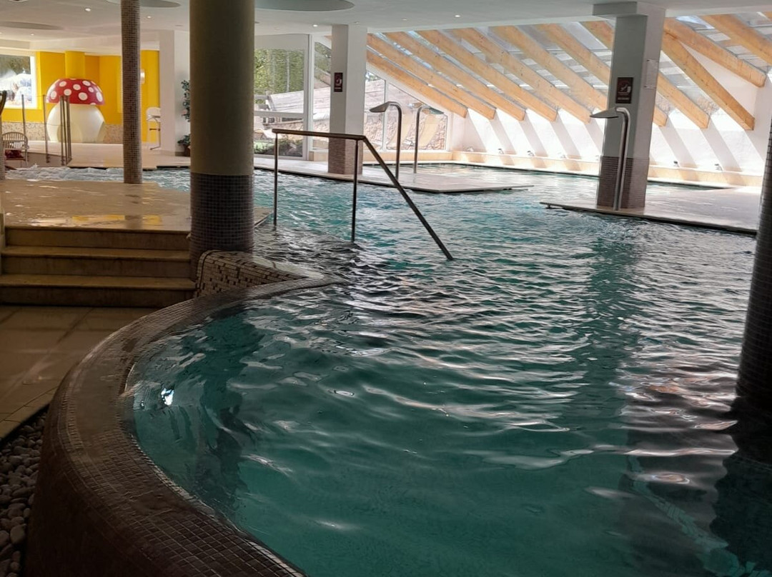 Hotel Alpine Mugon主图