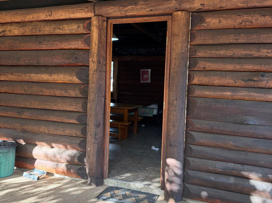 The New Royal Hotel主图