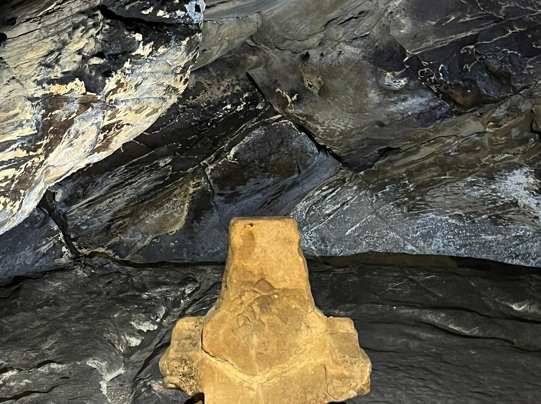 St. Fillan's Cave-Pittenweem必去景点